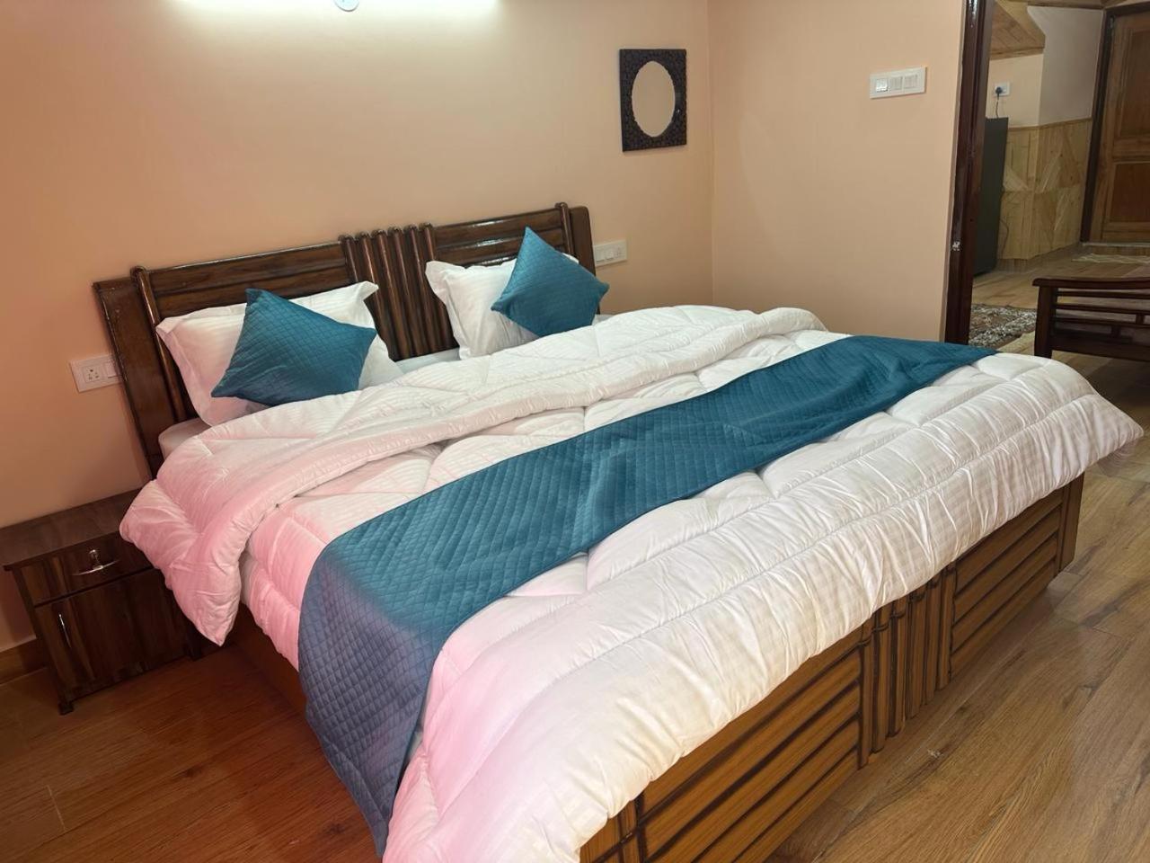 Nav Nidhi B&B 西姆拉 外观 照片
